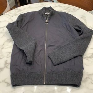 Men’s Barbour Wool quilted zip jacket. Size Medium